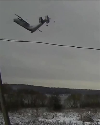 AIRFIGHTERS on Instagram: "Footage emerges from the Russian An-22A crash on Tuesday, with all eight on board dead. According to the Russian Ministry of Defense, the aircraft was on a test flight following maintenance at Ivanovo 308th Aviation Repair Plant when it broke up in flight and subsequently crashed. #airfighters #airfightersnews #russianairforce #an22 #airfightersBIS"