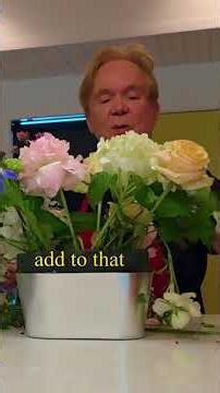 How to create a Dutch Flemish design, are you ready? #flowers #flowerdesign #florist #diyflowers
