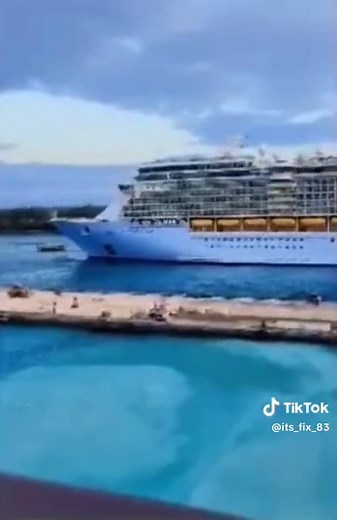 Tony and Ezekiel Funny Yelling Cruise Ship Moment