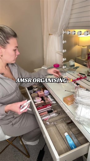 Creative Dressing Table Organizing Tips for Make-Up