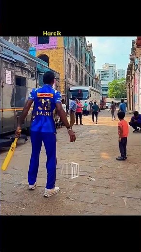 Introducing the "VitalWear SmartBand," a next-generation wearable gadget🎉