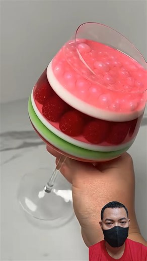 Cc:@kateyamyam let's make raspberry & kiwi jelly in a glass #shorts