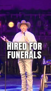 Who let the comedian handle funerals? #williamleemartin #standupcomedy #comedyreels #reddirtcomedy #cowboybill | William Lee Martin