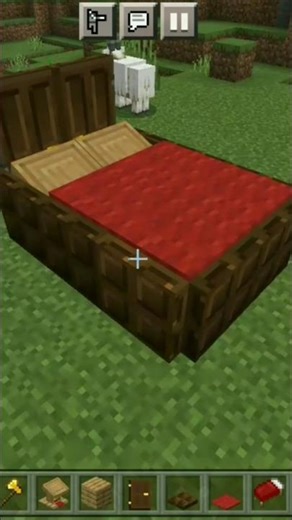 Minecraft Luxury Bed Build 😱 | Smallest & Richest Bed