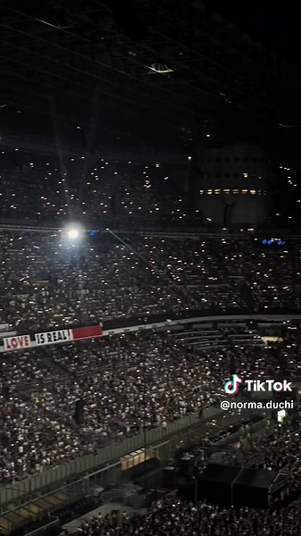 Exploring the Magic of Bruce Springsteen's Thunder Road