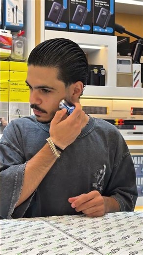 DOCO Mini Electric Shaver RA001 – Portable Travel Razor