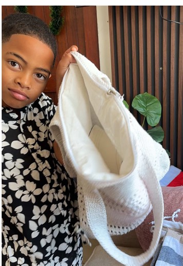 GRWM | Pool day 🏖️ Daughter is out with family, let’s go and meet up with them💕 #GRWM #familytime #summertime #slowliving #momlife