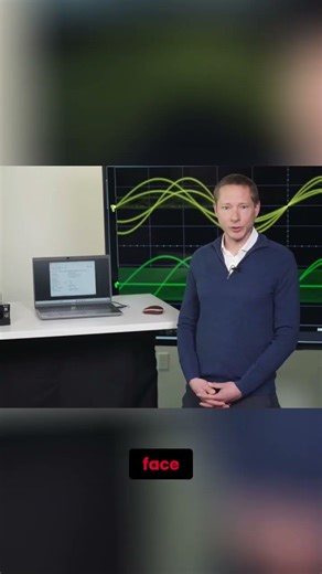 Precision Signal Control: Independent Frequency & Power