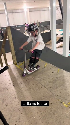 Five year old scooter rider #scooter #scootertricks #scooting #scooterlife #scoot #stuntscooter
