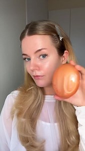 Siis mitä! 😳😍 Tämä meikkivoide eli TIRTIR AI Filter Cushion Foundation luo filtterinomaisen lopputuloksen, joka peittää ja luo tasaisen meikkipohjan, jättäen kuitenkin kuulaan lopputuloksen talviseenkin ihoon 💚 Tilaa omasi verkkokaupasta 😍 #aifilter #tirtir #meikkivinkki #meikkivoide | Bearel