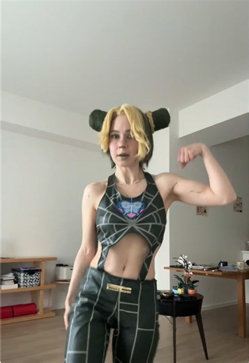 I FINALLY GOT LENSES !!!! And they look terrible 🧍#jolynecujoh #jjba #jjbacospay #stoneocean #jojopart6