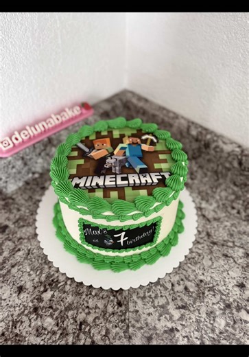 Minecraft Cake: Creative Custom Buttercream Designs