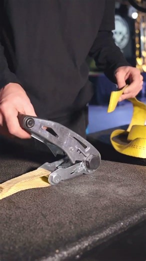 How To Use A Ratchet Strap #stagehand