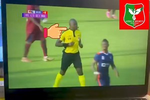 41K views · 271 reactions | Africa retrouve enfin la ligue 1 grâce à la déf@ite de ISCA face à Yamoussoukro FC . Mais,regardez ce qui se passe à la fin du match. Où va l'arbitre ? Pourquoi se met-il vers les vestiaires avant le coup de sifflet final ?  | Affairage.Net | Facebook
