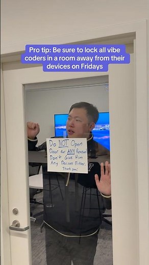 #codingmemes #developermemes #programmerhumor #techhumor #coding #developerhumor #programming #ai