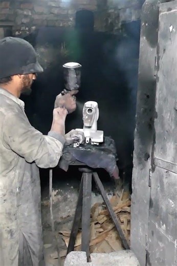 In the Factory Manufacturing Process of SEWING MACHINE 1