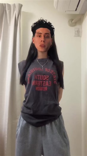 高市さん未成年のsns規制考えてるらしい。snsなくなったらもっと遊ぶ場所増えて欲しいね#fpy #おすすめ #ootd #fpyシ #sns規制