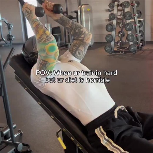 Gym Humor: Funny Fitness Moment at the Gym