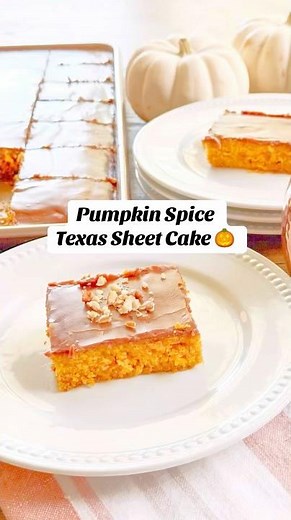 Pumpkin Spice Texas Sheet Cake Recipe (Easy Fall Dessert)