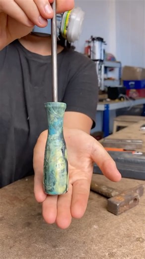 MAD PLASTIC | High tide comes with a lot of surprises and we transformed them into something new ✨ We collected some ocean plastic in our 10 min... | Instagram