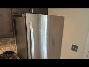 LG Refrigerator (model LRDCS2603S /00)