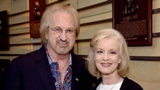 Norah Lee Allen, wife of Oak Ridge Boys lead singer Duane Allen, dead at 76