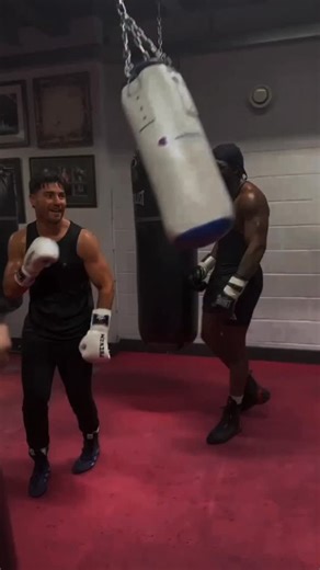 Wasserman Boxing on Instagram: "PBK 🕺 Josh Kelly takes on Bakhram Murtazaliev in Newcastle for the IBF World Super Welterweight Title, Jan 31 🏆"