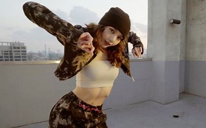 卡点狂魔辣LISA！我终于等到了LISA Cravin的舞蹈视频！！