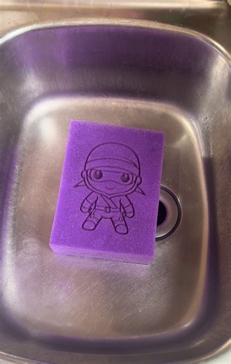 Purple sponge satisfying squeeze ASMR video