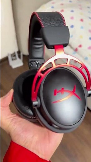 HyperX Cloud Alpha Wireless Review: 300-Hour Battery INSANITY! 🎧⚡