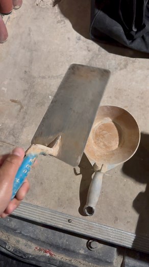 Bucket trowel or bucket scoop you can only keep one for the rest of your plastering career choose one comment below #plasterer #plasterers #plastering #tradesmen #construction #builders #europe | SPS Plastering & Rendering Specialist