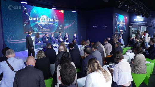 Paris Air Show Live - ESA announces the Zero Debris Charter initiative