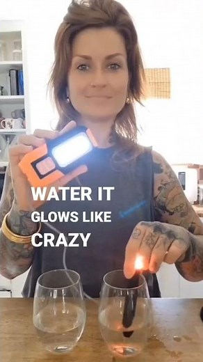 Alkaline 88 water VS. Ionized water. Light test to check for real alkalinity and electrolytes.