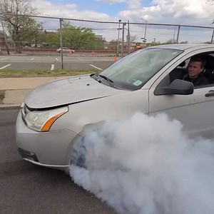 380K views · 2.9K reactions | On YouTube 39 clutch dumps in a Row | Neutral Drop | Facebook