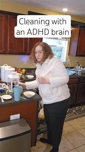 day 40 of creating a more peaceful home #cleantok #homemakingjourney #dishes #cleanwithme