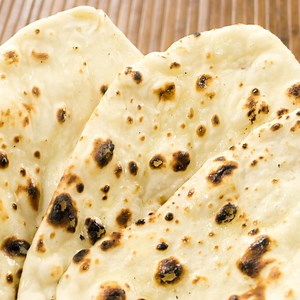 Tawa Naan 👌👌 full recipe: https://goo.gl/4yfT4D | Cooking Shooking