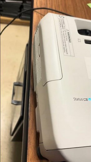 Epson Projector (99WH) No display: EASY FIX!