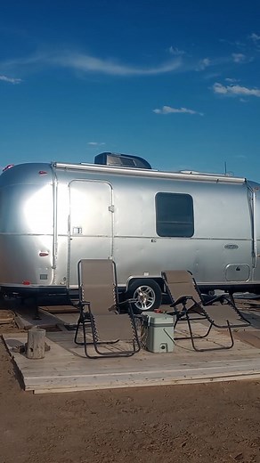 It's starting to warm up so I took the day off to install my new Tosot mini split. It doesn't just cool it heats too so no more propane needed in the winter! Snoop Doggy Dog is loving it! #tosot #desertlife #offgrid | Benjamin Jaffe