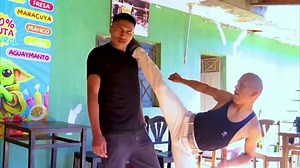 Van Damme bailando con DORA LA EXPLORADORA 😅😅😅😅 #vandammedance #jcvd #austinsantosalli #artesmarciales #COMEDY #HUMOR #taekwondo | Austin Santos Alli