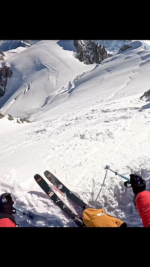58K views · 655 reactions | Ski conditions on Mont Blanc are currently exceptional, as seen here on the Mur du Mont Maudit 4465 m (12 May 2024). There is a lot of snow accumulating at high altitude at the moment, so let's be careful over the weekend! Safety comes first! | Seb Montaz Studio | Facebook