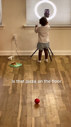 She learning TikTok #dances #dance #snackbandits #kids #laugh #eat