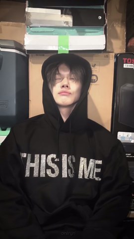 Yeonjun: Boyfriend Material and TXT Edits