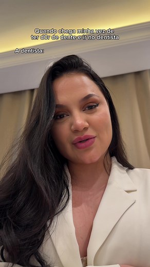 Doutora Kelly: Paciente com Chiclete na Boca e Dor no Dente
