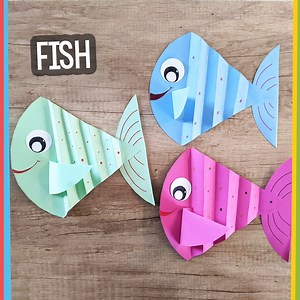 647K views · 10K reactions | New video featuring paper fish from one piece of paper! :)  If you wish to support me check out my books ➡️ https://craftingwithreny.com/ 朗 Thank you! | Paper Magic | Facebook