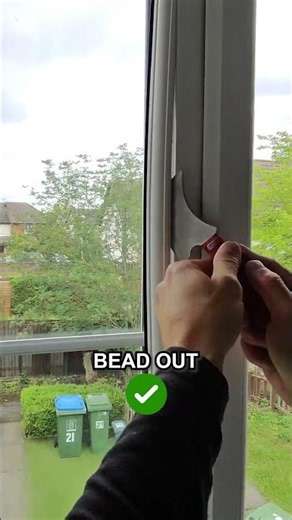 Misted Window? Here's How We Replace The Glass 👀