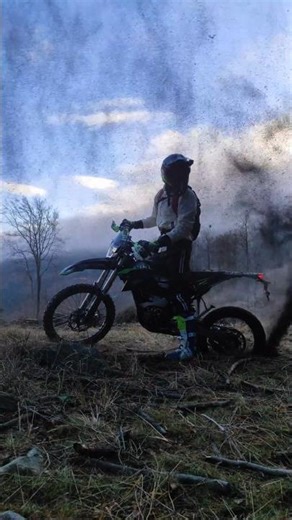 In Quest of Gold: Open-pit Digging #enduro #shorts #edirtbike #ebike #goldmining