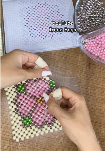 Flower beads favorite hobby: simple bead flower tutorial