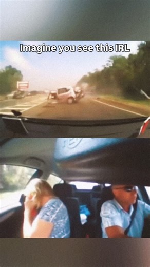 CRASH DASHES | Dash Cam Videos on Instagram: "Do you know what to do when a car accident happens? Free crash checklist is in bio⚡️"