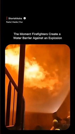 The Moment Firefighters Create a Water Barrier Against an Explosion 🔥🚒
