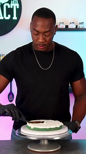 160K views · 9.2K reactions | Airbrushed Galaxy cake! This cake is pretty simple to make and designed with just an airbrush and sugar pearls. #cakedecorating #wetheculture #cake | The Sweet Impact | Facebook